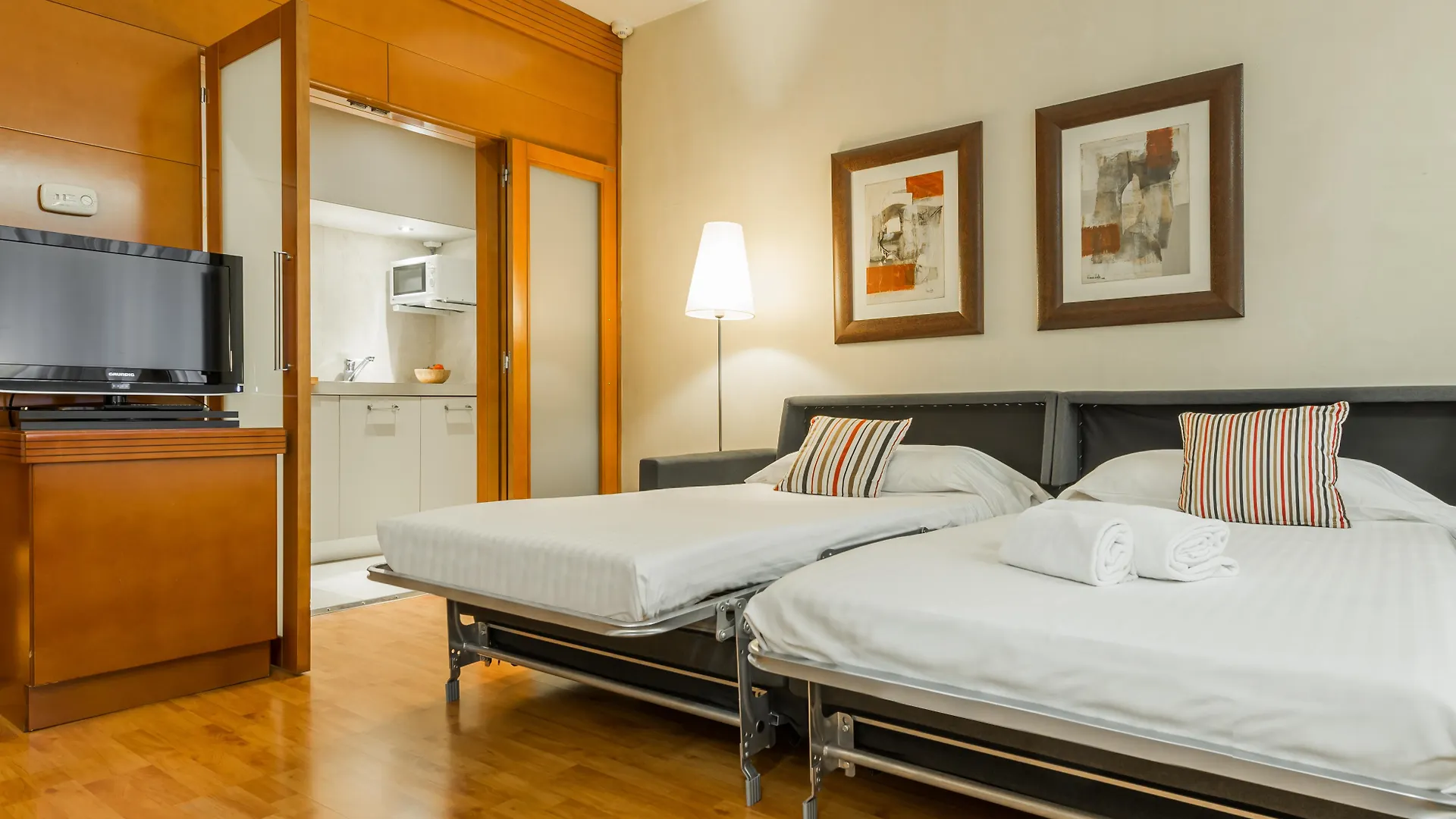Hotel Aparthotel Mariano Cubi Barcelona