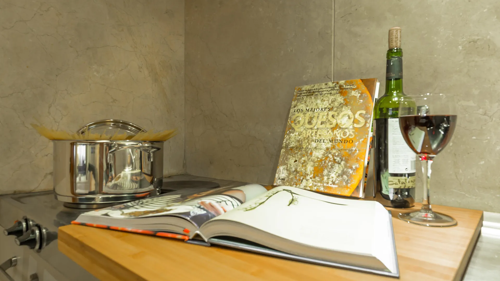 Aparthotel Mariano Cubi Barcelona 4*,  Spain