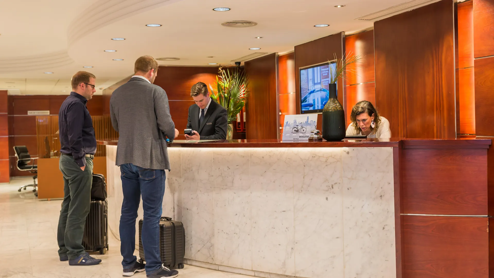 Aparthotel Mariano Cubi Barcelona