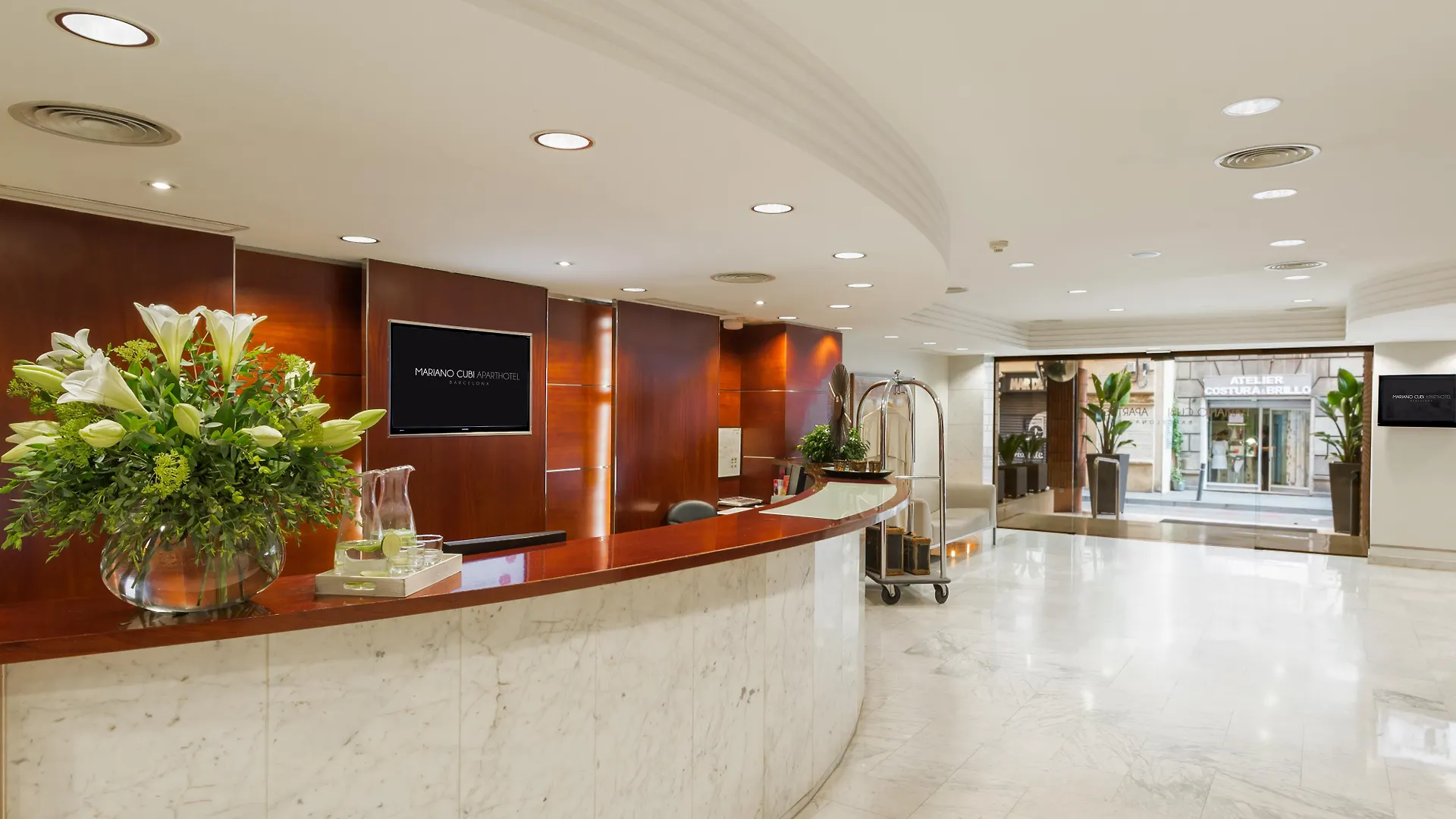 Hotel Aparthotel Mariano Cubi Barcelona