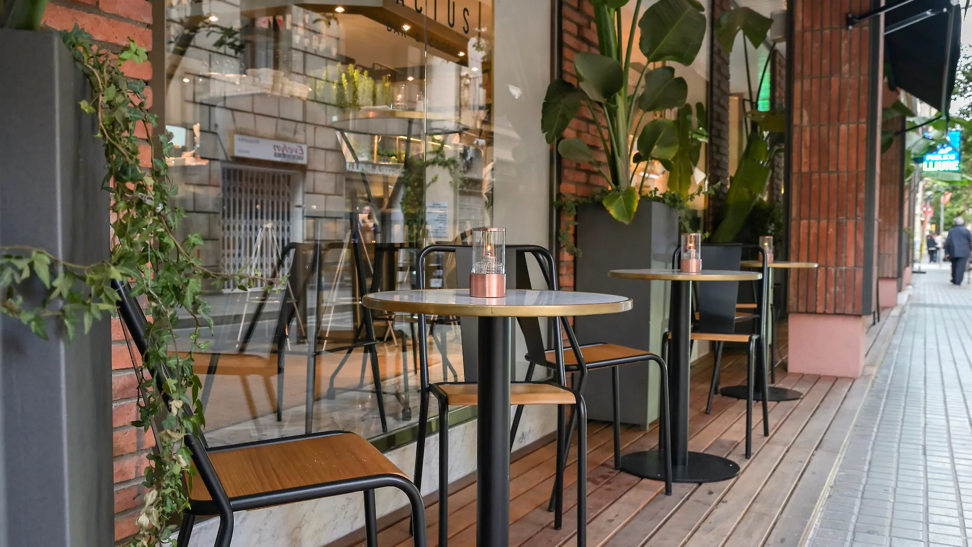 **** Hotel Aparthotel Mariano Cubi Barcelona Spain